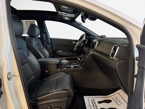Certified 2022 Kia Sportage SX AWD/4WD image 26