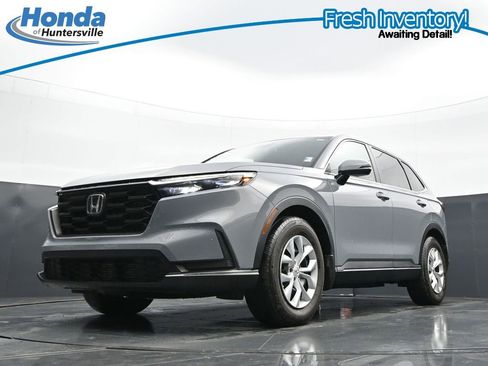 Used 2025 Honda CR-V LX image 41