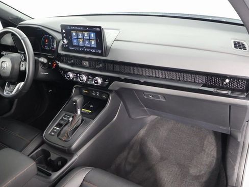 Used 2024 Honda CR-V Sport Touring image 9