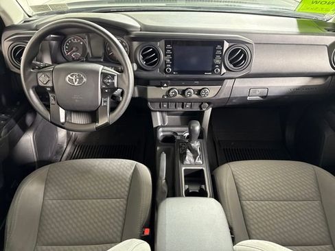 Used 2022 Toyota Tacoma SR image 32