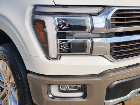 Used 2025 Ford F150 King Ranch w/ FX4 Off-Road Package image 9