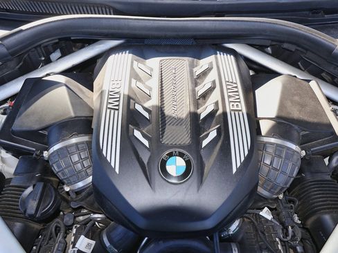 Used 2021 BMW X6 M50i w/ Executive Package image 37