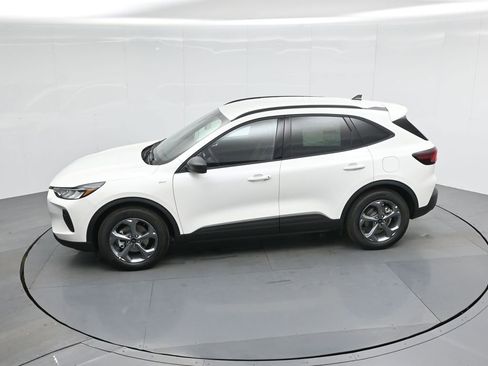 New 2025 Ford Escape ST-Line w/ Tech Pack #1 image 41