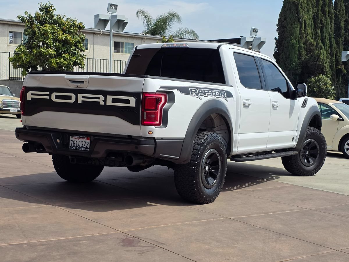 Used 2020 Ford F150 Raptor w/ Equipment Group 802A Luxury AWD/4WD image 12