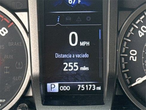 Used 2021 Toyota Tacoma TRD Sport image 17