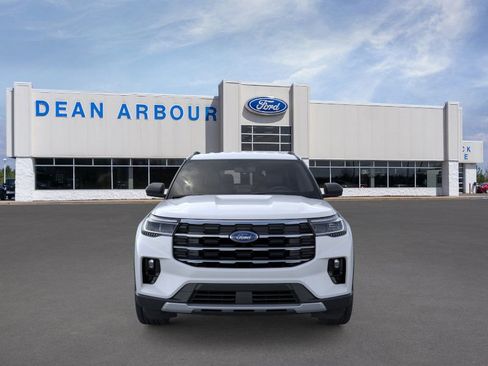 New 2026 Ford Explorer Active w/ Active Comfort Package AWD/4WD image 6