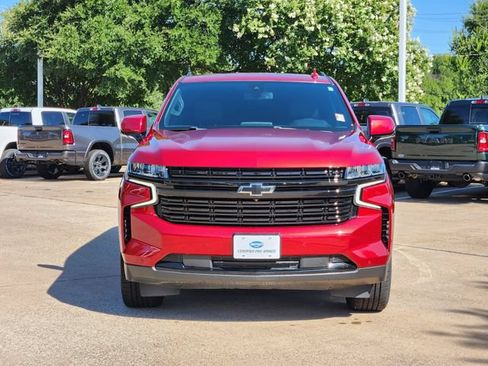 Used 2022 Chevrolet Suburban RST w/ Luxury Package AWD/4WD image 2