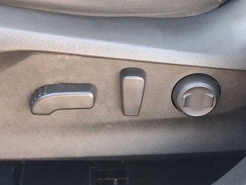 Certified 2023 Subaru Forester Limited image 28