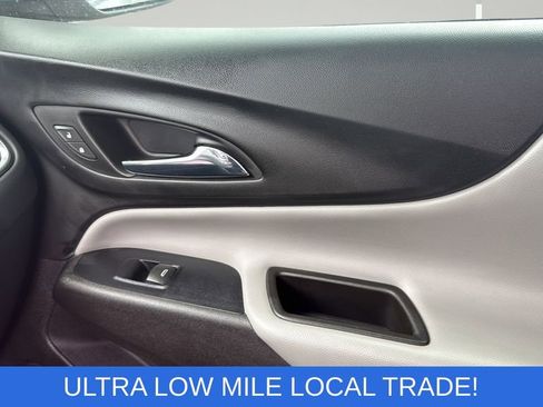 Used 2018 Chevrolet Equinox LT AWD/4WD image 19