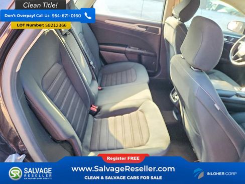 Used 2020 Ford Fusion SE FWD image 13