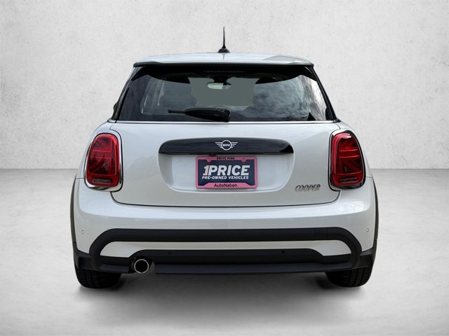 Used 2024 MINI Cooper 2-Door Hardtop FWD image 7