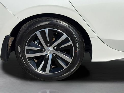 Used 2024 Honda Civic LX image 10