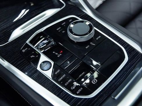 New 2026 BMW X6 xDrive40i image 21