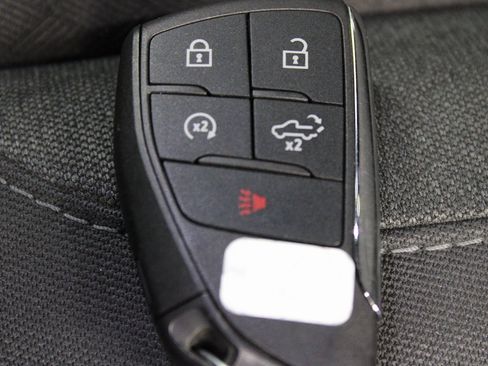 Used 2024 Chevrolet Silverado 1500 LT Trail Boss image 65