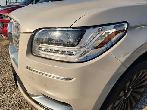Used 2020 Lincoln Navigator Reserve w/ Luxury Package RWD image 5