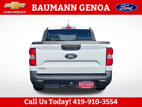 Used 2025 Ford Maverick XL FWD image 4