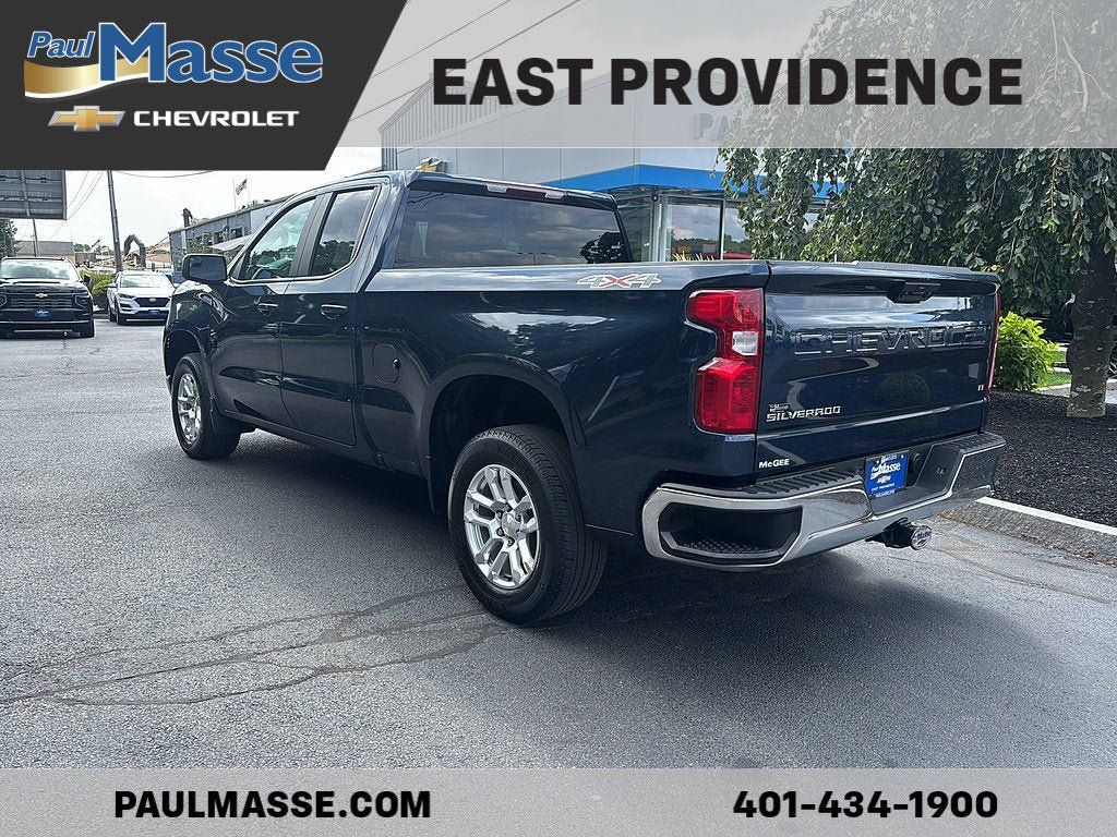 Used 2023 Chevrolet Silverado 1500 LT AWD/4WD image 5