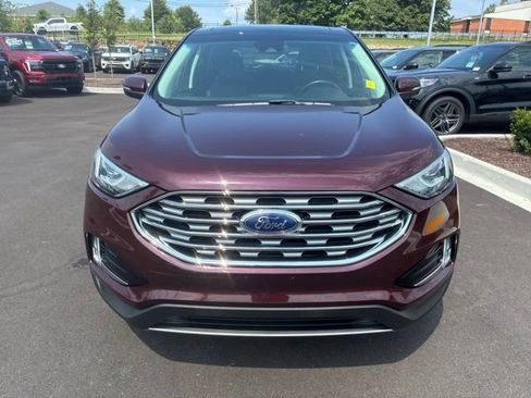 Used 2019 Ford Edge SEL w/ Equipment Group 201A AWD/4WD image 2