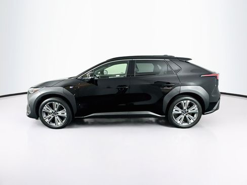 Used 2023 Subaru Solterra AWD image 4