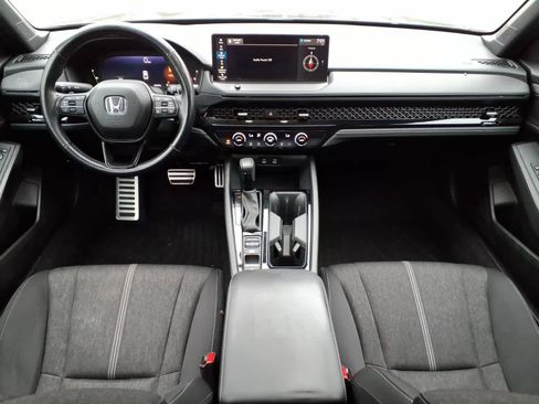 Used 2024 Honda Accord Sport image 10