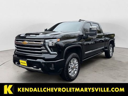 Used 2024 Chevrolet Silverado 3500 High Country w/ High Country Premium Package AWD/4WD image 1