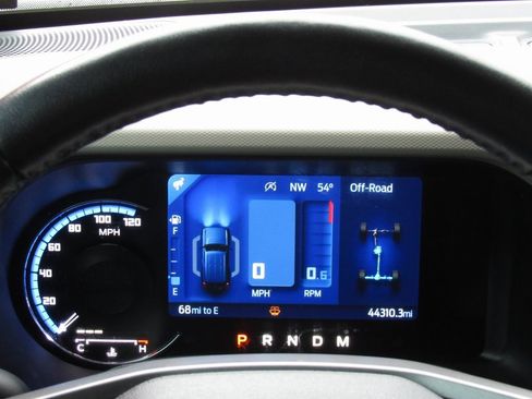 Used 2023 Ford Bronco Wildtrak image 21