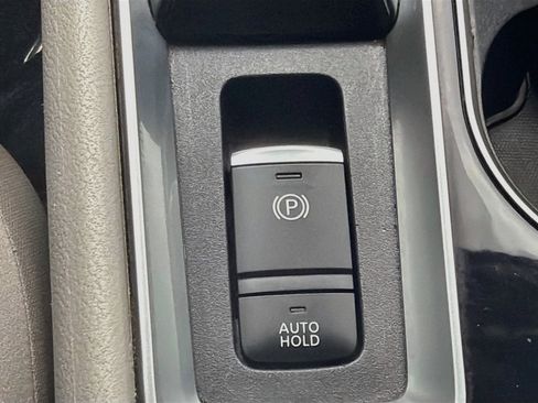 Used 2022 Nissan Altima 2.5 SV w/ SV Premium Package AWD/4WD image 25