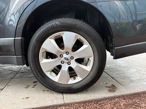 Used 2012 Subaru Outback 2.5i Limited image 10