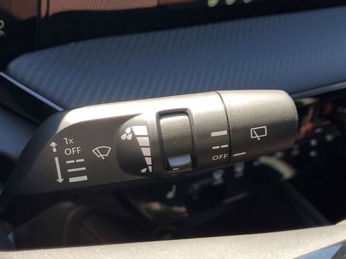 New 2026 Nissan Kicks SR w/ Cold Weather Package AWD/4WD image 25