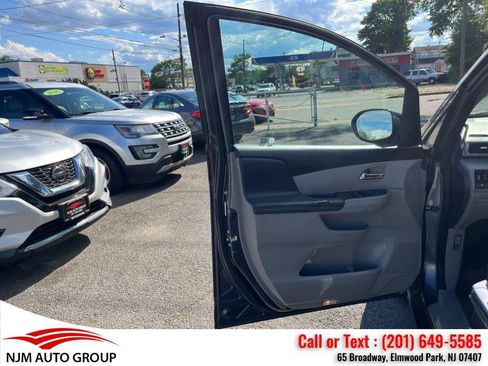 Used 2016 Honda Odyssey EX-L image 17