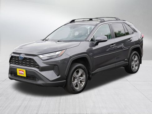 Used 2024 Toyota RAV4 XLE w/ Convenience Package AWD/4WD image 3