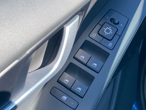 New 2025 Kia Niro Wind image 11