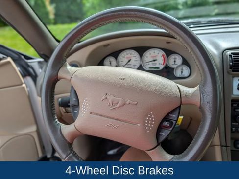 Used 2001 Ford Mustang GT RWD image 14