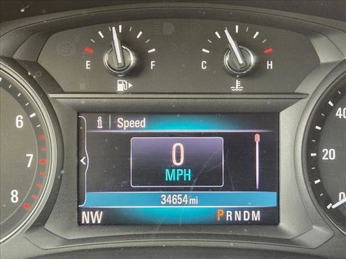 Used 2022 Buick Encore Preferred image 11