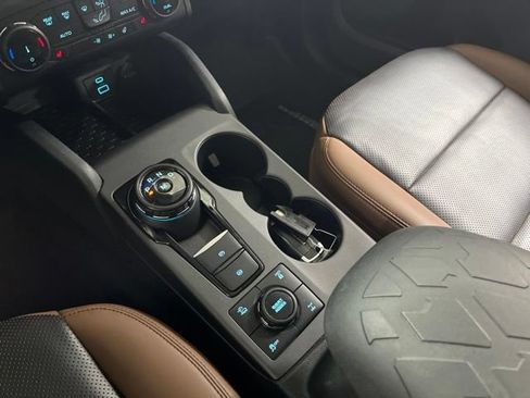 Certified 2022 Ford Bronco Sport Badlands w/ Premium Package AWD/4WD image 60