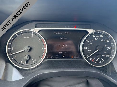 Certified 2022 Nissan Rogue SV image 11