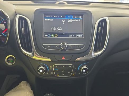 Used 2019 Chevrolet Equinox LT image 15