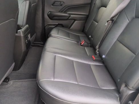 Used 2024 Chevrolet Colorado Trail Boss AWD/4WD image 23