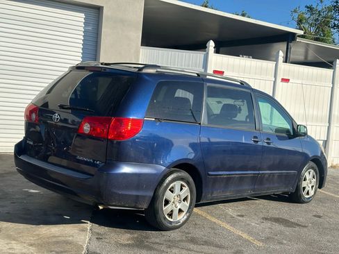 Used 2007 Toyota Sienna LE image 3