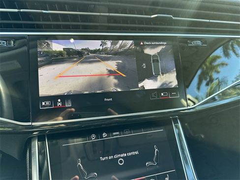 Used 2025 Audi Q7 3.0T Premium Plus image 25