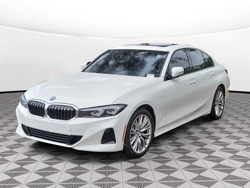 Used 2023 BMW 330i Sedan w/ Convenience Package image 2