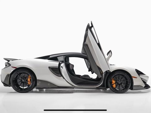 Used 2019 McLaren 600LT image 8