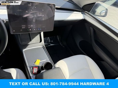 Used 2023 Tesla Model Y Long Range image 21