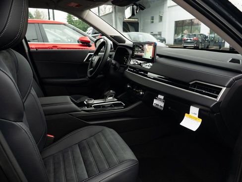 New 2026 Mitsubishi Outlander SE image 26