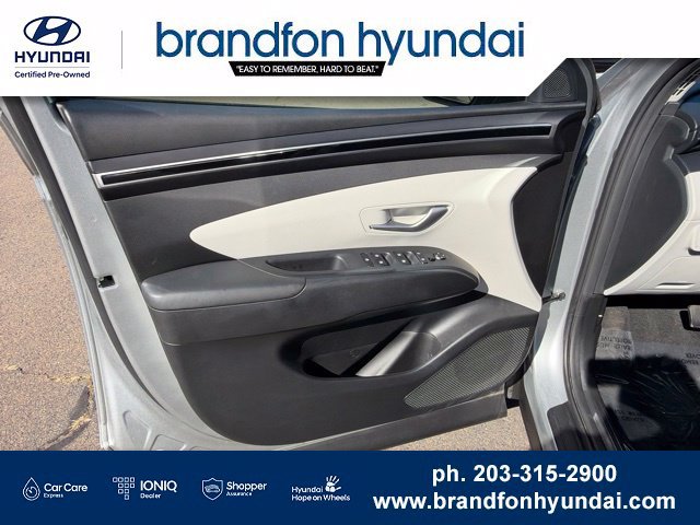 Certified 2023 Hyundai Tucson SEL w/ Winter Package AWD/4WD image 11