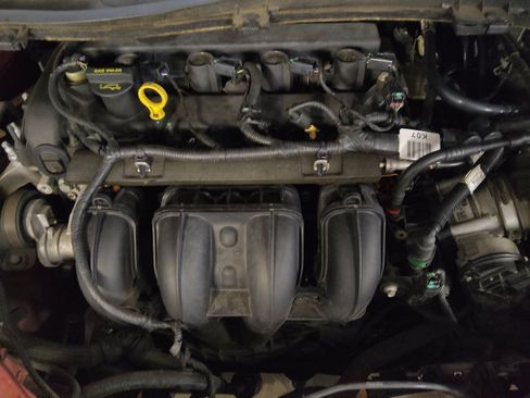 Used 2015 Ford Escape SE FWD image 30