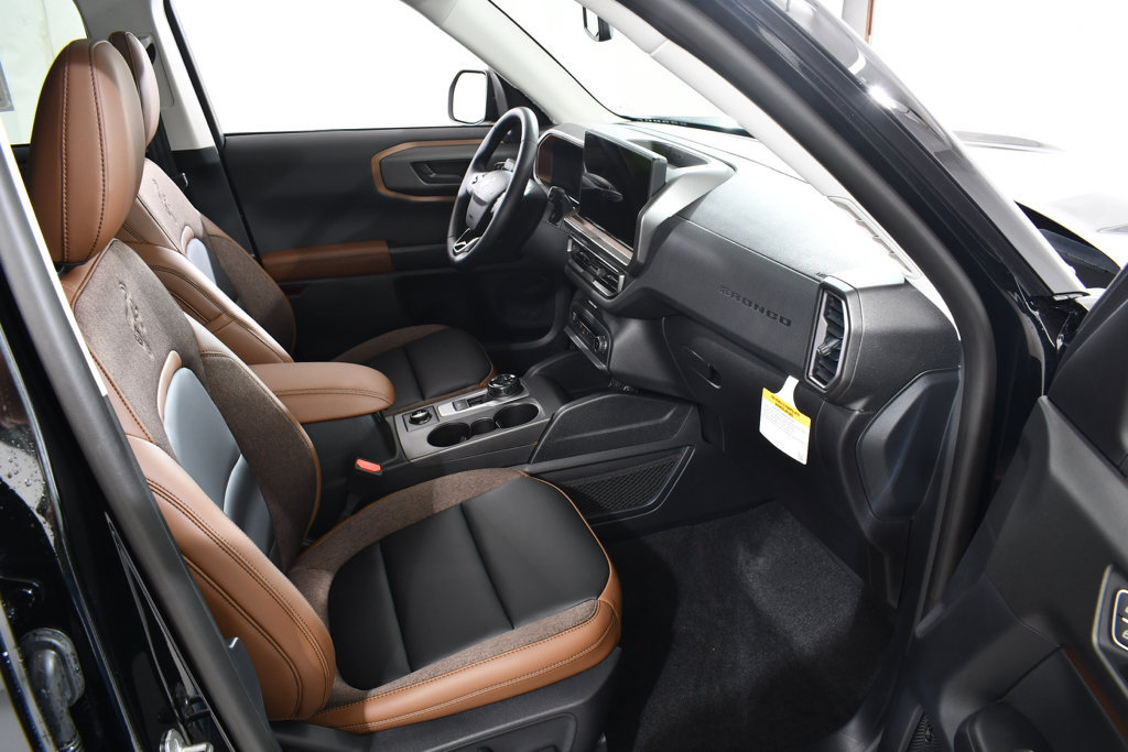 New 2026 Ford Bronco Sport Outer Banks w/ Outer Banks Tech Package+ AWD/4WD image 10