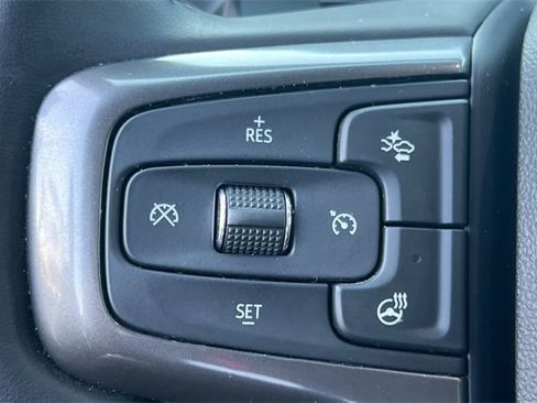 Used 2024 Chevrolet Silverado 1500 ZR2 w/ Technology Package image 32