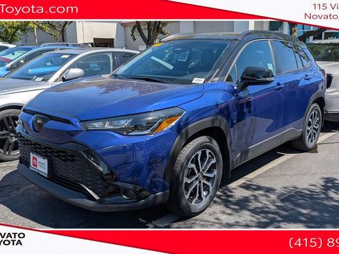 Used 2024 Toyota Corolla Cross AWD Hybrid w/ Moonroof Package image 1