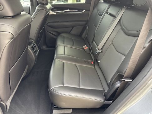 Certified 2025 Cadillac XT5 Premium Luxury image 21
